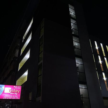 Y Stay Homestay تيروباتي المظهر الخارجي الصورة